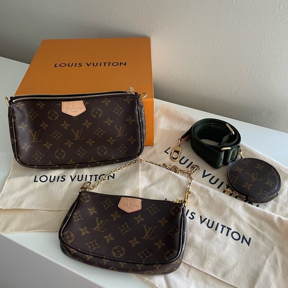 100% Authentic Louis Vuitton Multi Pochette - Picture 4 of 11